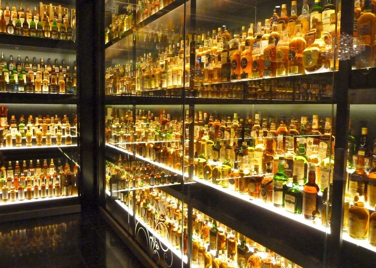 ウイスキー好きが解説】自宅でウイスキー保存の方法ポイント3つ