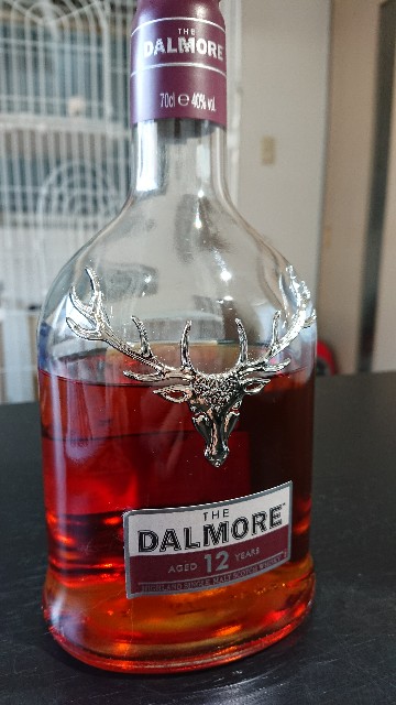 ダルモア（Dalmore）の味や種類を解説！12年・15年・18年・シガー