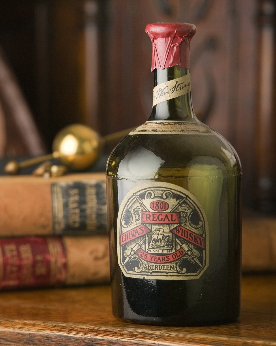 シーバスリーガルの味や種類/12年・18年・25年・ミズナラの違いを解説