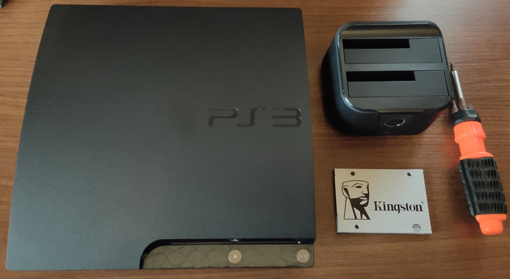 PS3のHDDをSSDにデュプリケーターを使いクローン化して換装＆高速化し