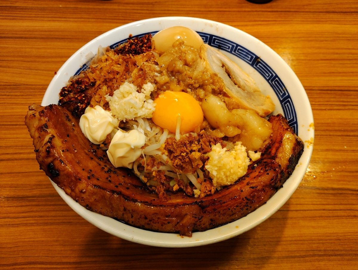びん びん 豚