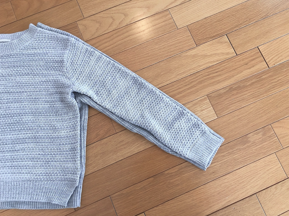 捨てるニットと比較