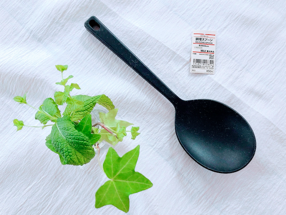 無印良品シリコーン調理スプーン（税込）850円