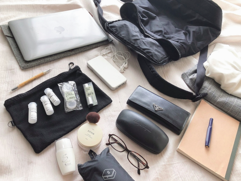 旅の服は2パターンあれが大丈夫 少ない服で身軽に遊ぶ 贅沢ミニマリスト 旅の服は2パターンあれが大丈夫 少ない服で身軽に遊ぶ 贅沢ミニマリスト