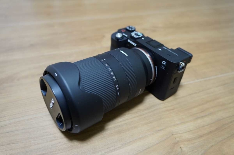 1655G TAMRON18-300mmとをα7cに装着する - sajibeのブログ