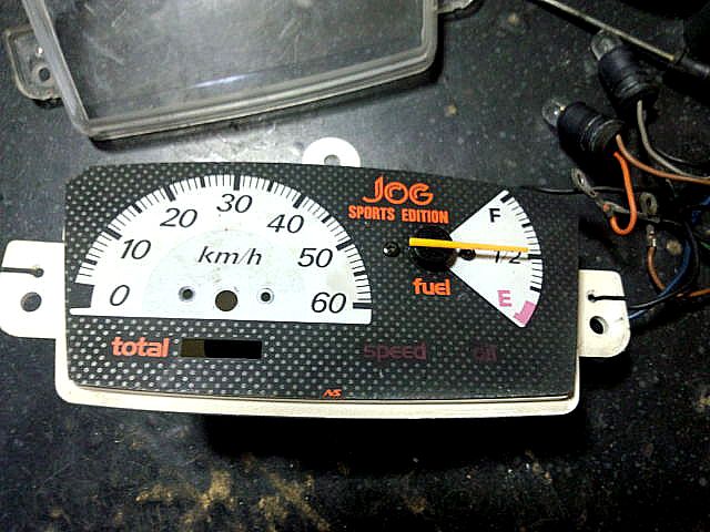 ジョグ デジタルメーター ケース加工品 デジタルメーター交換（ヤマハ