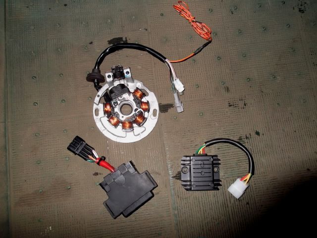 依頼車両的なぁ～全波整流、CDI取り付けアプリオタイプ2 - Mr.Boo