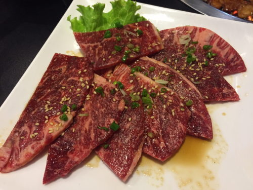 焼肉　炭