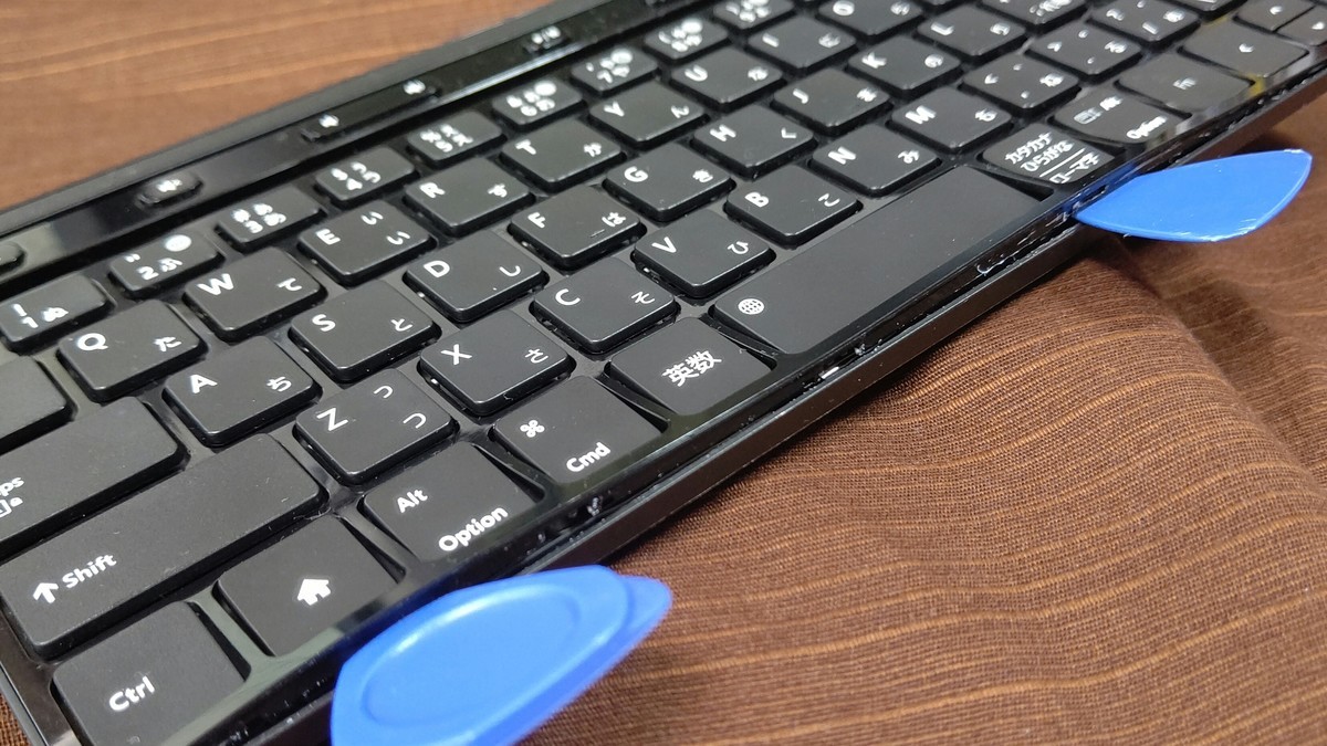 Microsoft Universal Mobile Keyboard が充電できなくなった