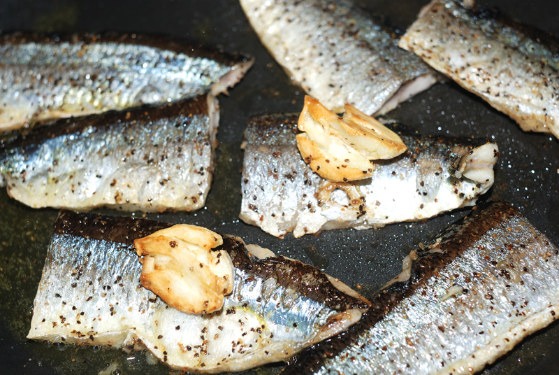 f:id:sakanaya-sandaime:20181030144430j:plain f:id:sakanaya-sandaime:20181030144430j:plain