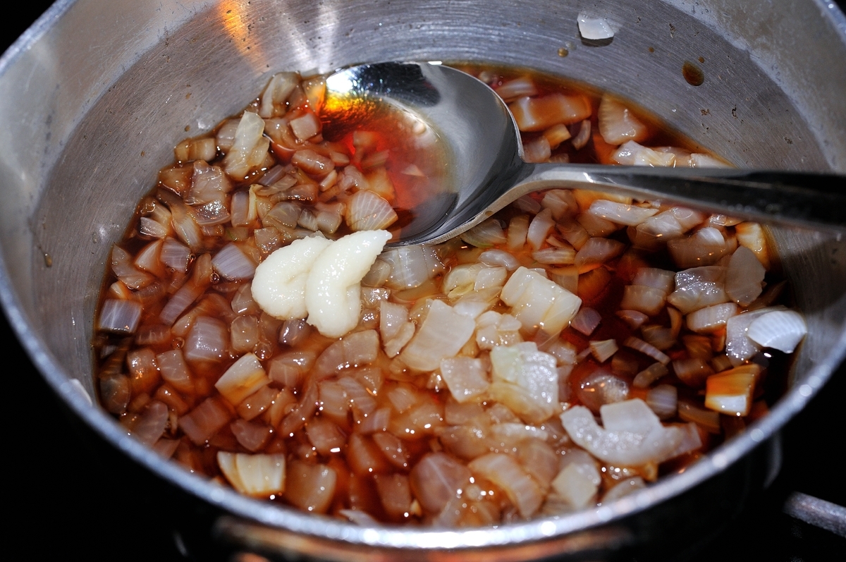 こってりウマい 旬のかつおの甘辛たれ丼 は ご飯を冷まして作るとなおウマい 魚屋三代目 メシ通 ホットペッパーグルメ