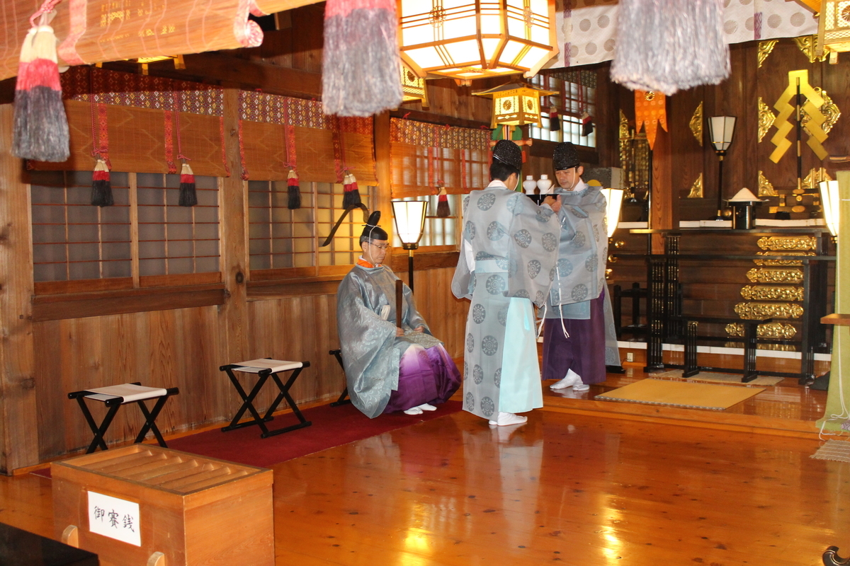 f:id:sakitorijinja:20200505143042j:plain f:id:sakitorijinja:20200505143042j:plain