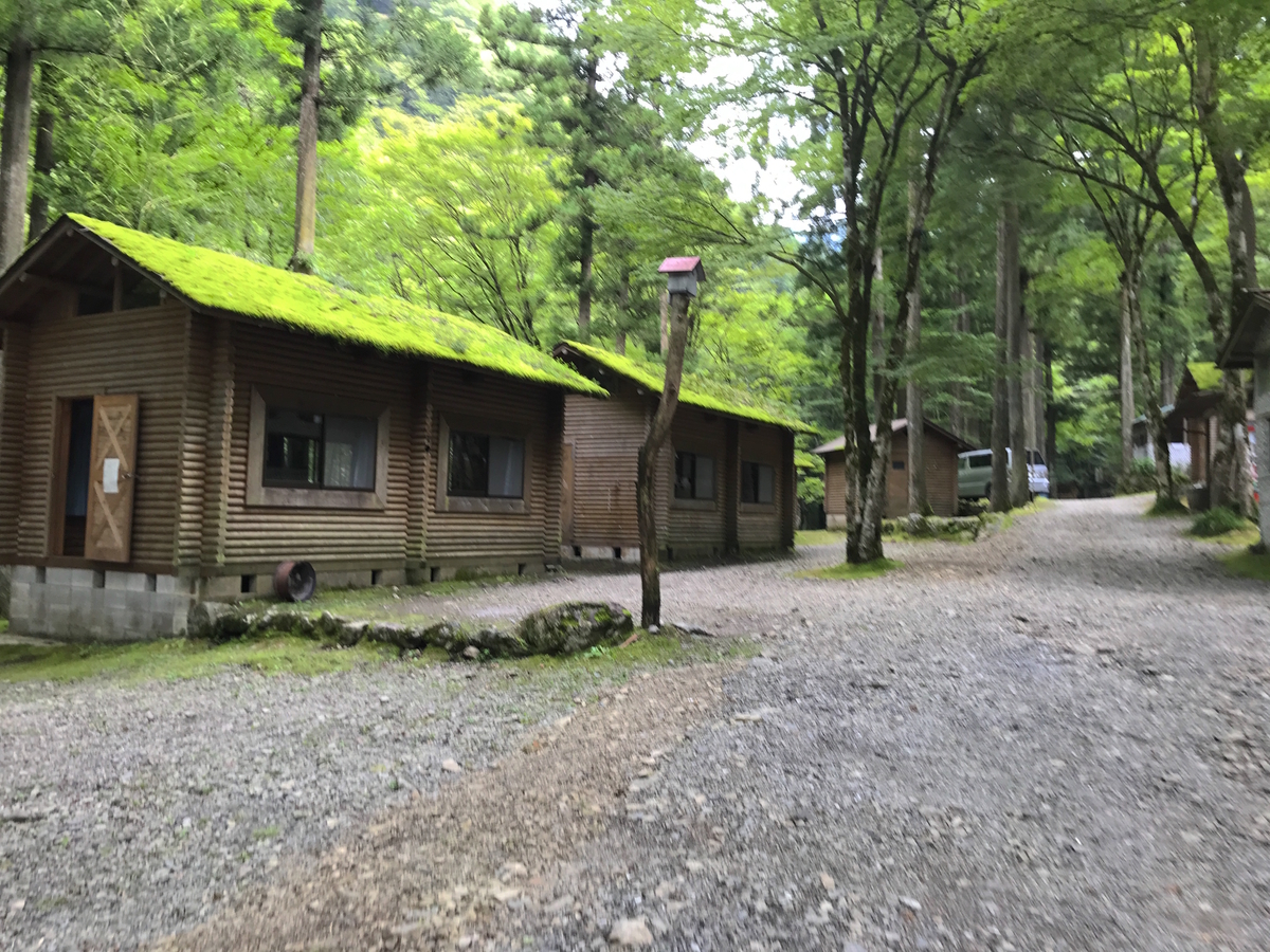 彩の国キャンプ村コテージ