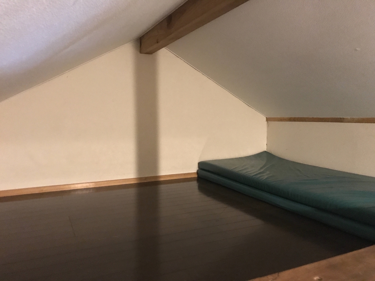 PICA富士吉田キャンプ場コテージテラスのロフト
