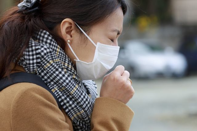 咳、インフルエンザ、風邪、家庭内感染