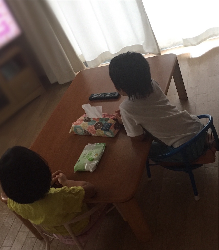 子供の偉そうな態度にイライラする必要はないと気づく ステップファザーにできること