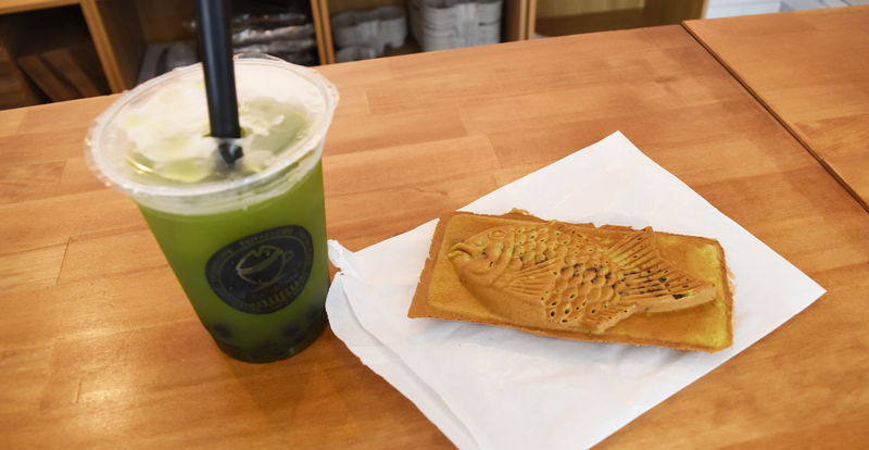 静岡緑茶タピオカとお茶たい焼き