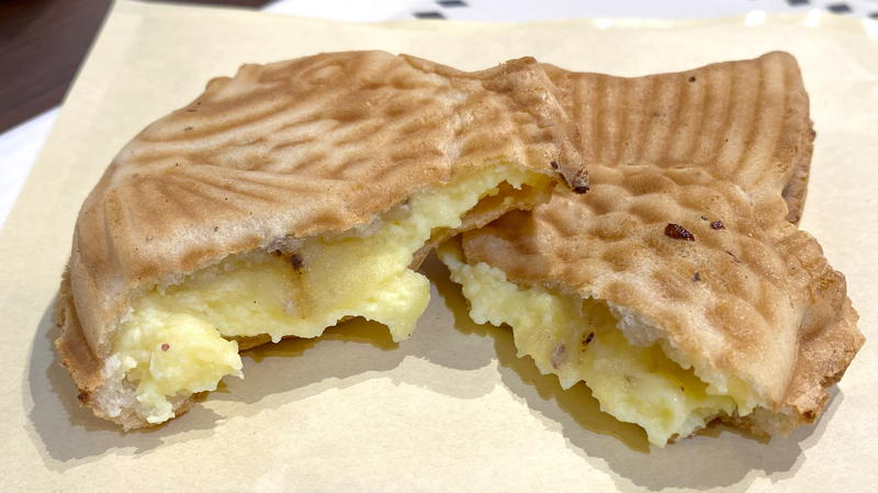幸せの黄金鯛焼き』県立美術館前店で星屑テレパス登場の抹茶大納言