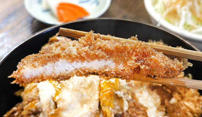 水塩土菜』葵区の老舗とんかつ店で平日ランチ限定かつ丼！ - 静岡市