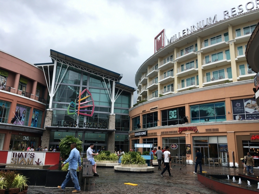 f:id:salarymantrip:20181231175853j:plain f:id:salarymantrip:20181231175853j:plain
