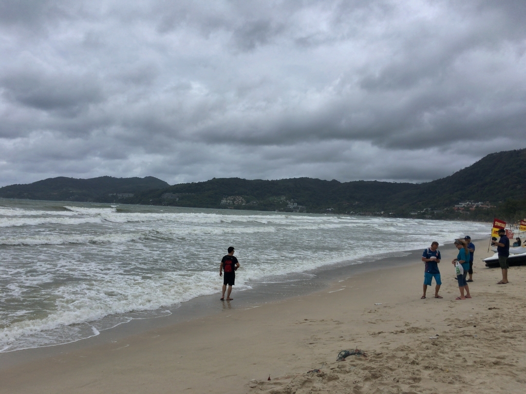 f:id:salarymantrip:20181231180140j:plain f:id:salarymantrip:20181231180140j:plain
