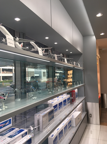 Jalオリジナルグッズが豊富 Flight Shopが羽田第一ターミナルにopen ゆらゆら まったり Jalオリジナルグッズが豊富 Flight Shopが羽田第一ターミナルにopen ゆらゆら まったり