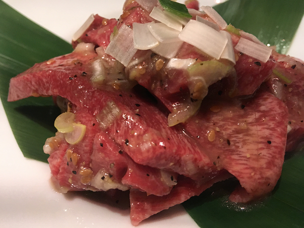 焼肉のタンにレモンを付けたのは叙々苑が発祥 タンにレモンという最強コンボの元祖を味わう ゆらゆら まったり 焼肉のタンにレモンを付けたのは叙々苑が発祥 タンにレモンという最強コンボの元祖を味わう ゆらゆら まったり