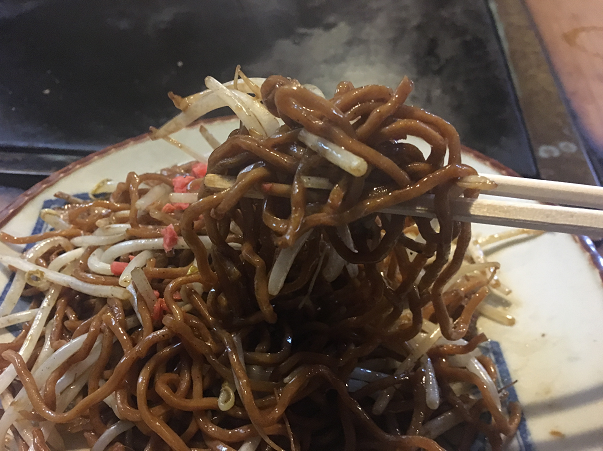 君はゴム焼きそばを食べたことがあるか 福知山でしか食べられないご当地グルメのゴム焼きそば ゆらゆら まったり