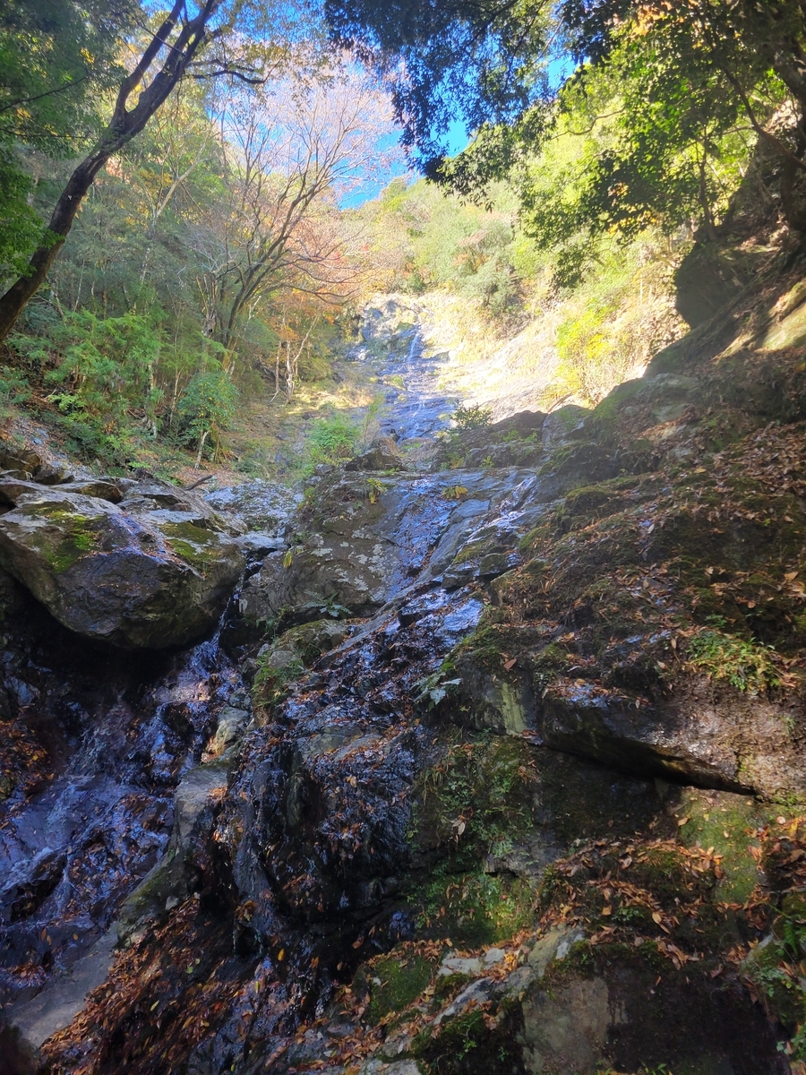 大滝登攀 深瀬滝 - 紀 伊 半 島 彷 徨 ク ラ ブ