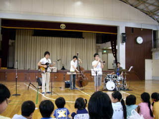 f:id:samuraiRed:20070107222200j:image f:id:samuraiRed:20070107222200j:image