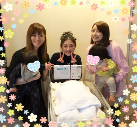後藤真希さんと石川梨華さんと吉澤ひとみさん スマイル0円 後藤真希さんと石川梨華さんと吉澤ひとみさん スマイル0円