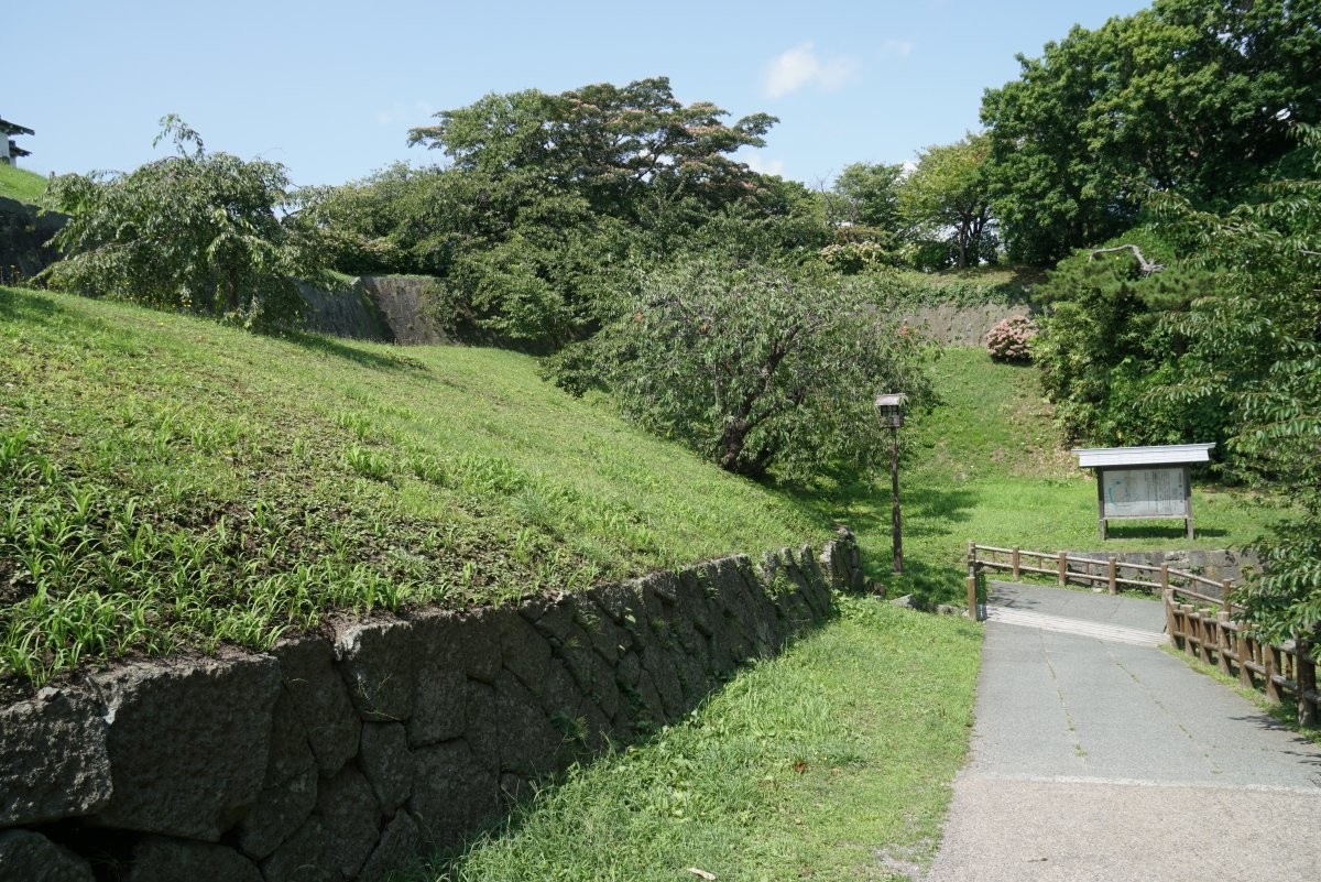 f:id:san-nin-syu:20200722081128j:plain f:id:san-nin-syu:20200722081128j:plain