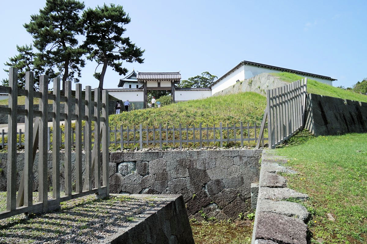 f:id:san-nin-syu:20200723123753j:plain f:id:san-nin-syu:20200723123753j:plain