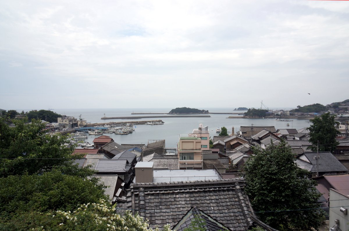f:id:san-nin-syu:20201009090855j:plain f:id:san-nin-syu:20201009090855j:plain