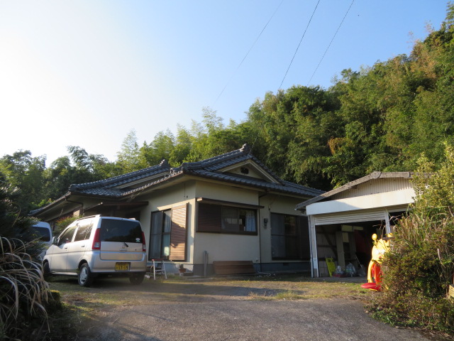 f:id:san-san-sha:20161107220529j:plain f:id:san-san-sha:20161107220529j:plain