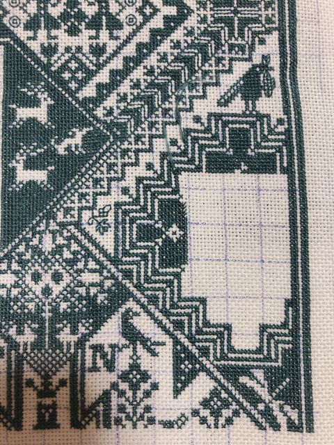クロスステッチ 刺繍 完成品 Long Dog Samplers 噂の長犬～Long
