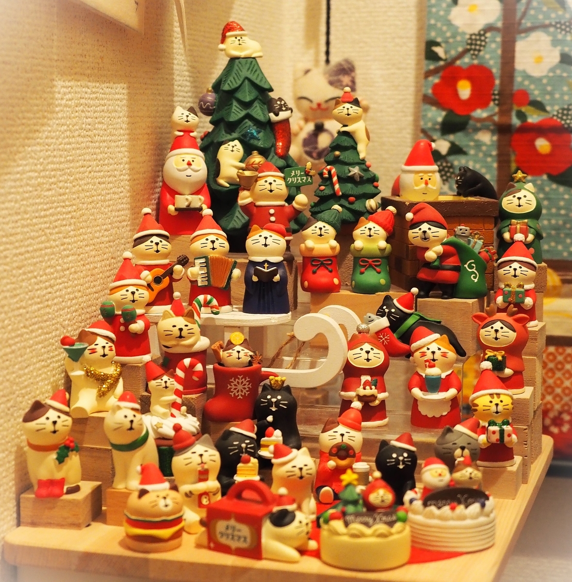 【まとめ売り】コンコンブル　クリスマス　七夕　季節　食パン　イノシシ　寅さん 今月のコンコンブルにゃんこたちと、醍醐の病状のお話です - SANGO