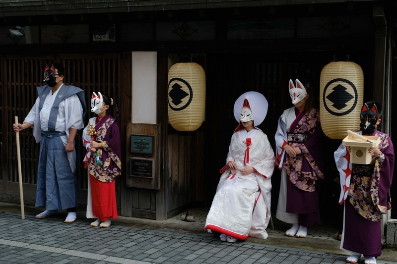 津和野 狐の失せ物探し行列 Saninspotmatic