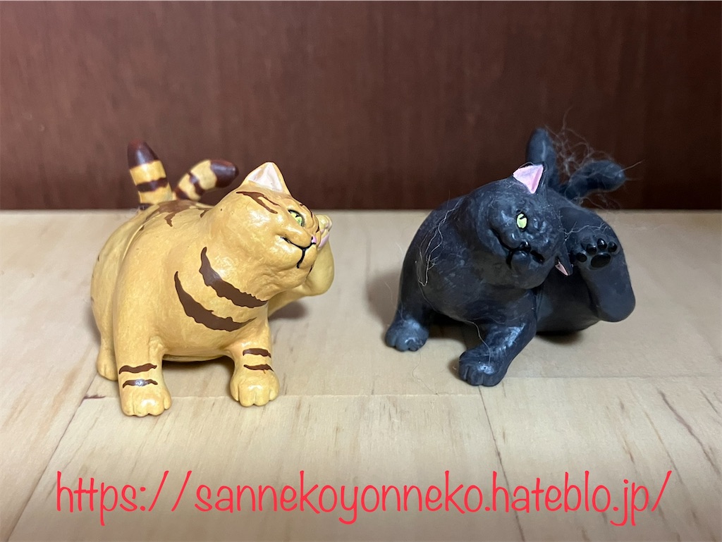 白亜器の猫 フィギュアマスコット2 いきもん 全6種 各500円 おんなじポーズ！！