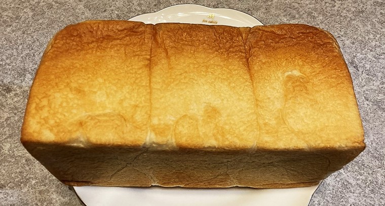 ワンハンドレッド食パン