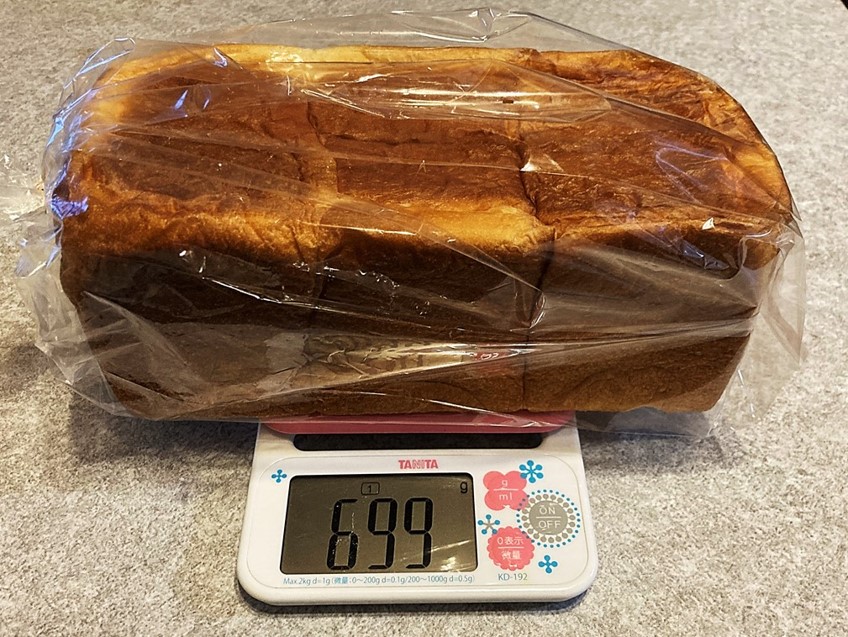 ワンハンドレッド食パン