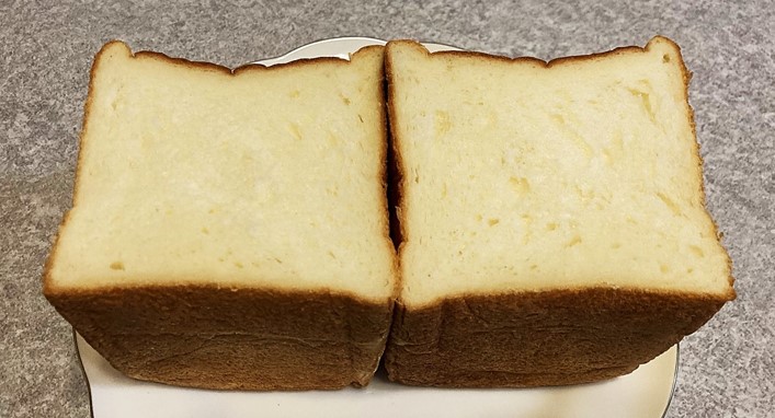 ワンハンドレッド食パン