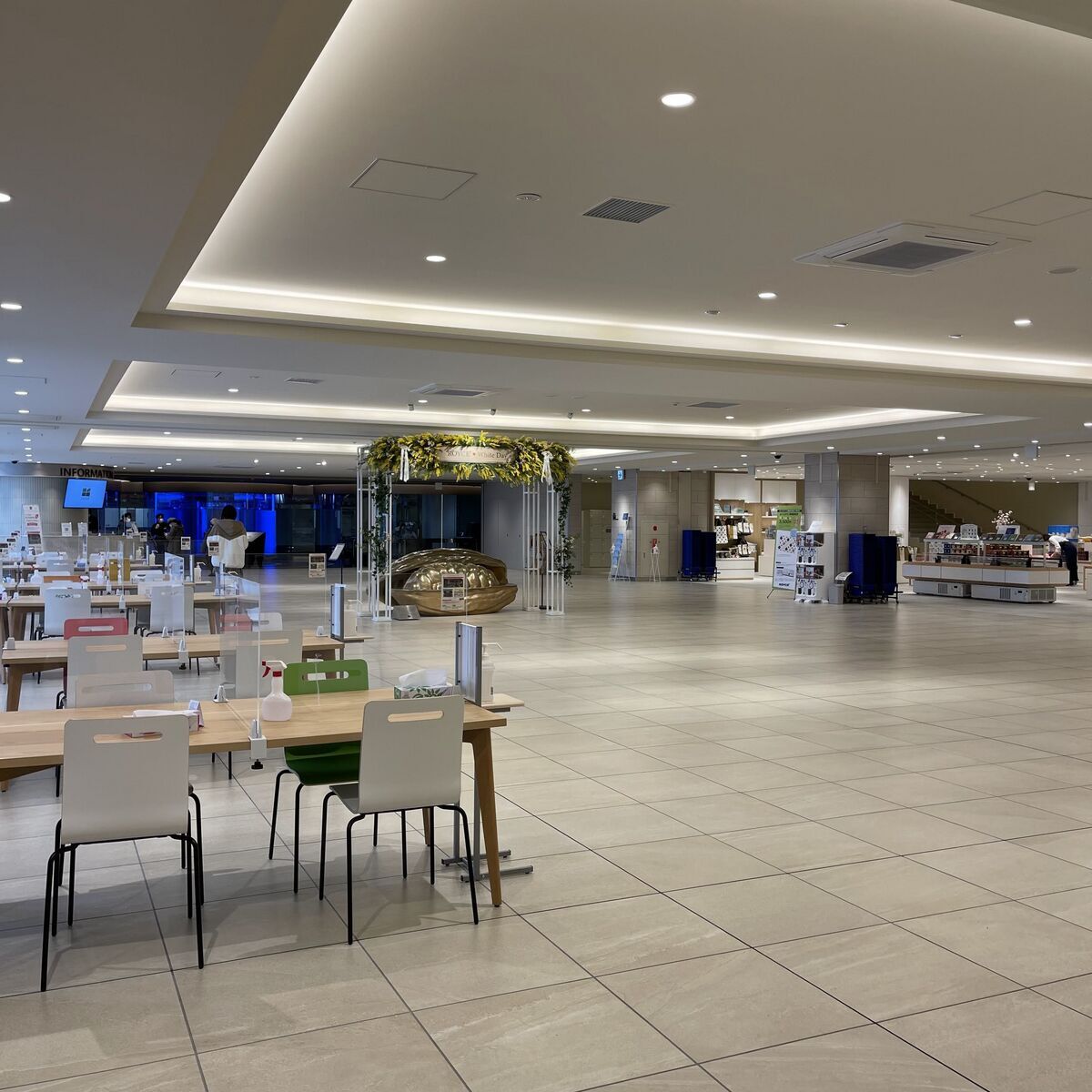 ロイズの工場見学!ロイズカカオ&チョコレートタウンへ行ってきました その1 みんなたのしくすごせたら