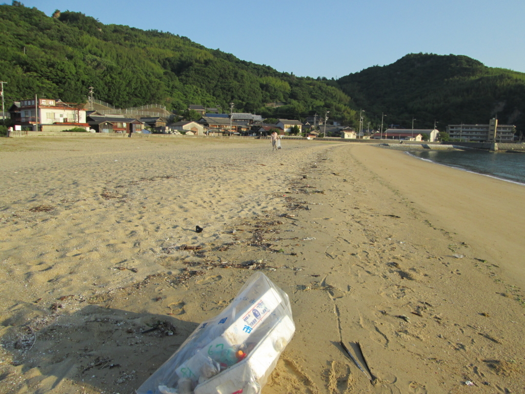 f:id:sarai-kitagiisland:20160613055841j:plain f:id:sarai-kitagiisland:20160613055841j:plain