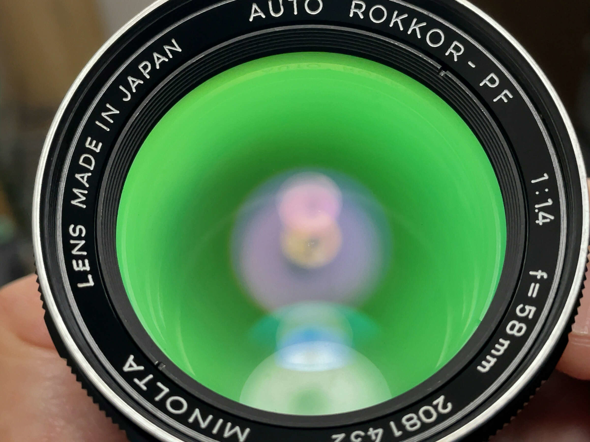 緑のロッコール MINOLTA MC ROKKOR PF 58mm F1.4 Pf 58mm f1