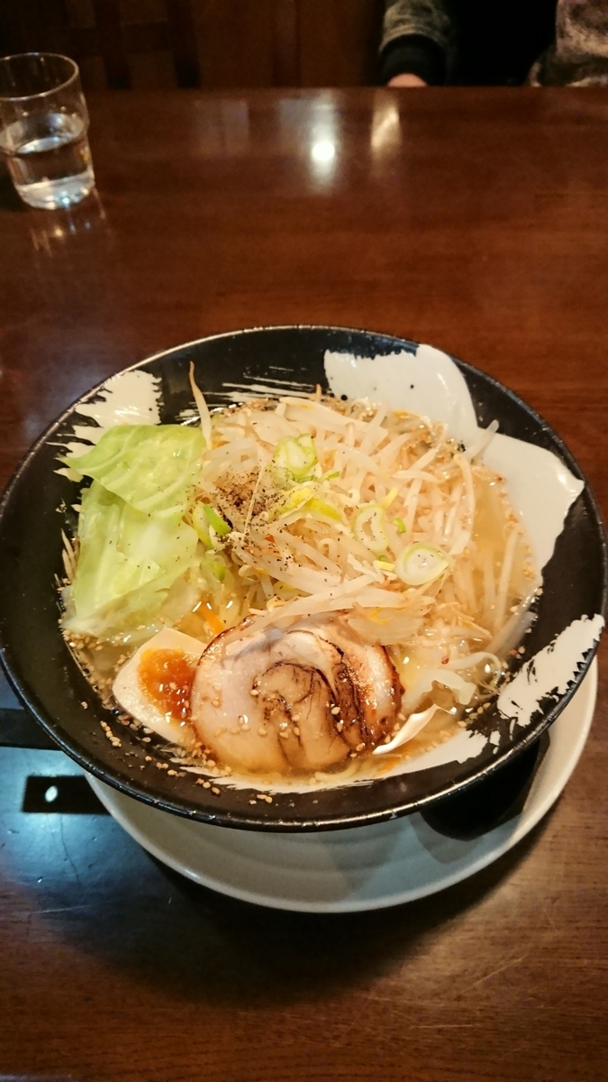 閉店 まごころ 愛 居食庵 秋田美人 野菜の甘さと相性抜群 塩野菜らーめんはやみつきに あきたさけ 閉店 まごころ 愛 居食庵 秋田美人 野菜の甘さと相性抜群 塩野菜らーめんはやみつきに あきたさけ