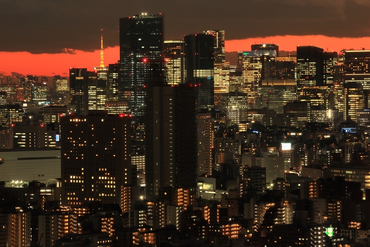 望遠で東京タワーを中心に撮る