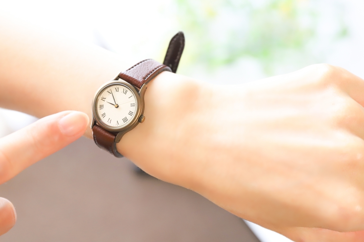 「時」と「刻」の違いをやさしく解説｜意味・使い分け・覚え方と練習問題まとめ - ちょっと生活ユースフル