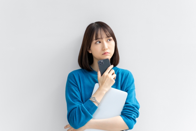 「氏」を使うと失礼?使ってよい場面・避けたい場面