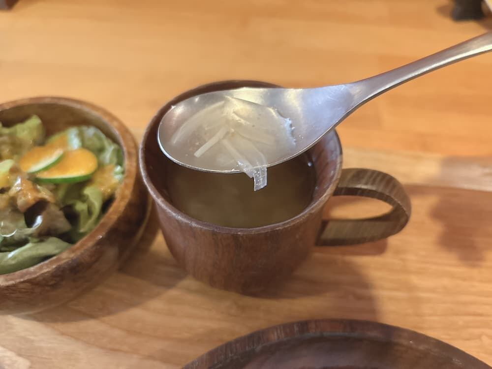 ブータン料理レストランLASOLA　ランチセット　スープ　写真